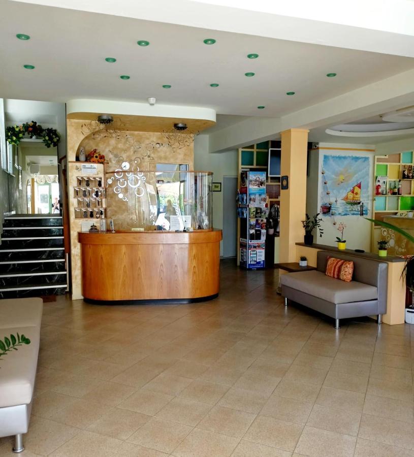 Costa Del Sole Only Room Milano Marittima Exteriér fotografie